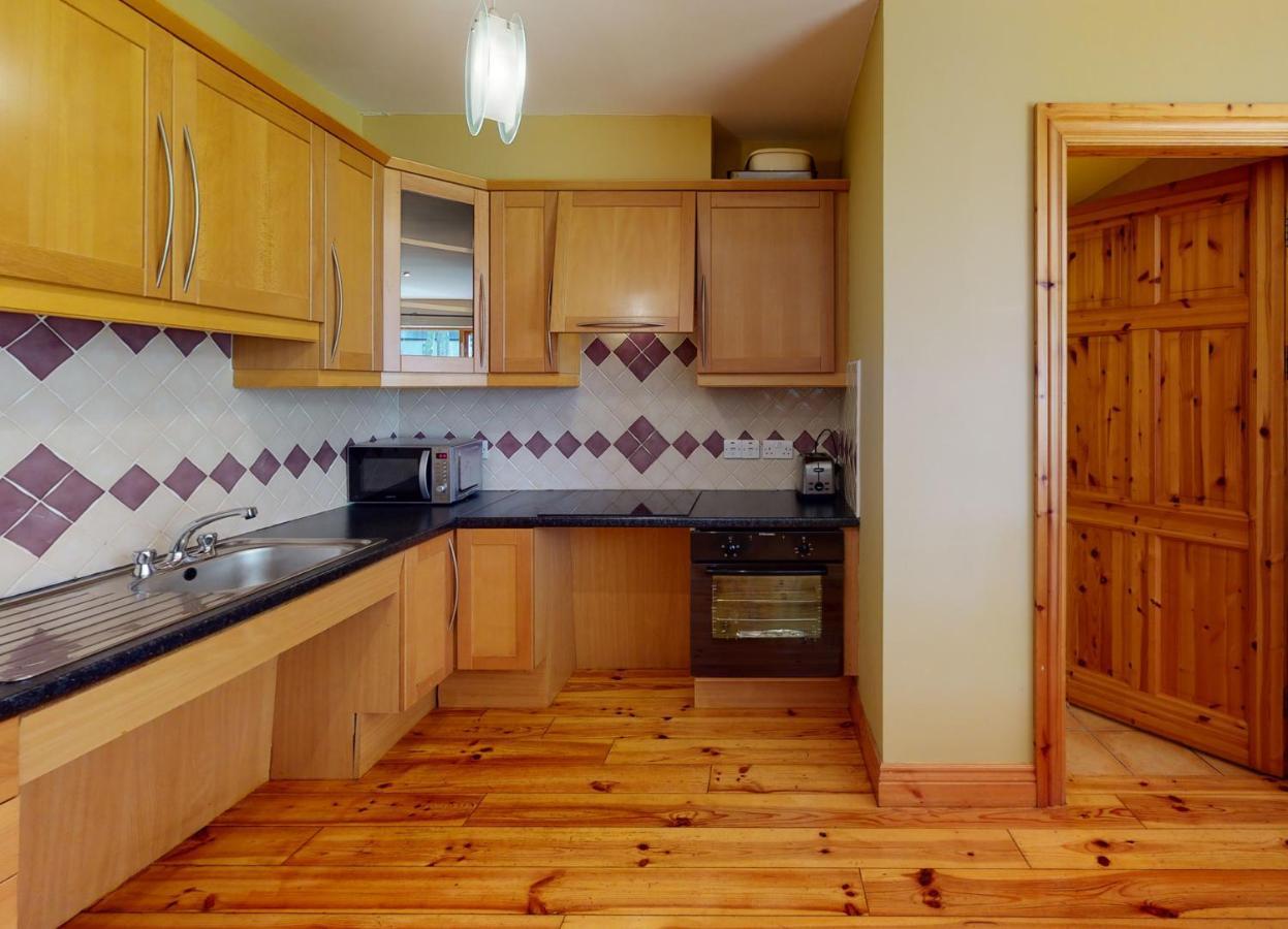 Dingle Courtyard Cottages 4 Bed By Trident Holiday Homes Extérieur photo